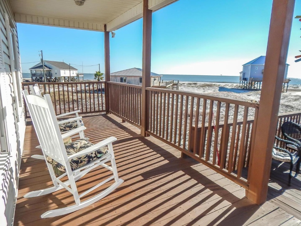 011 Chill Out Dauphin Home Home Main image